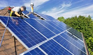 Service d'installation de photovoltaïque et tuiles photovoltaïques à Monchecourt